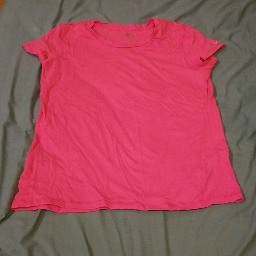 Woman's tshirt